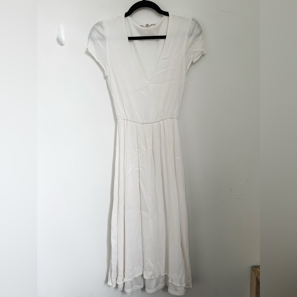 Wayf White Pleated Maxi Dress with Flutter Cap Sleeves